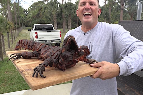 Bacon Wrapped Iguana Makes For a Rather Interesting Meal