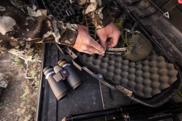 New Maven B1.2 Binoculars and RF.1 Rangefinder Pair Well as a Bowhunter’s Go-To