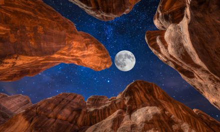 Behind The Shot: Slot Canyon Moon Rise