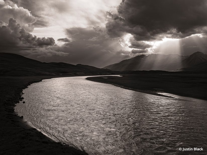 Photo of river and Terskey Ala-Too mountains