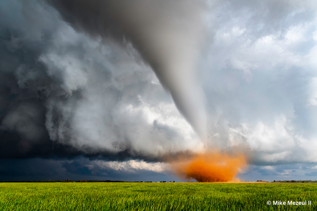 Storm photography of a tornado in Texas