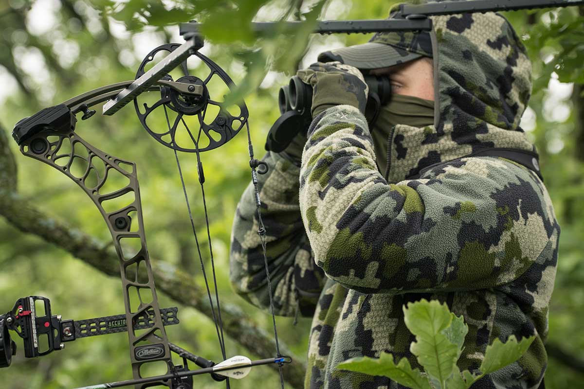 KUIU Unveils New Silent “Proximity” Treestand Hunting Clothing Line