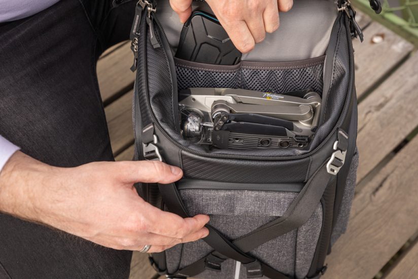 Photo illustrating the top compartment of the K&F CONCEPT Alpha backpack