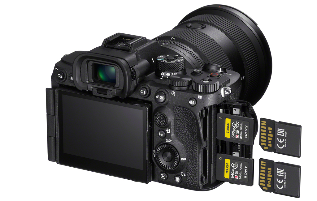 Photo of the back of the Sony a7R V