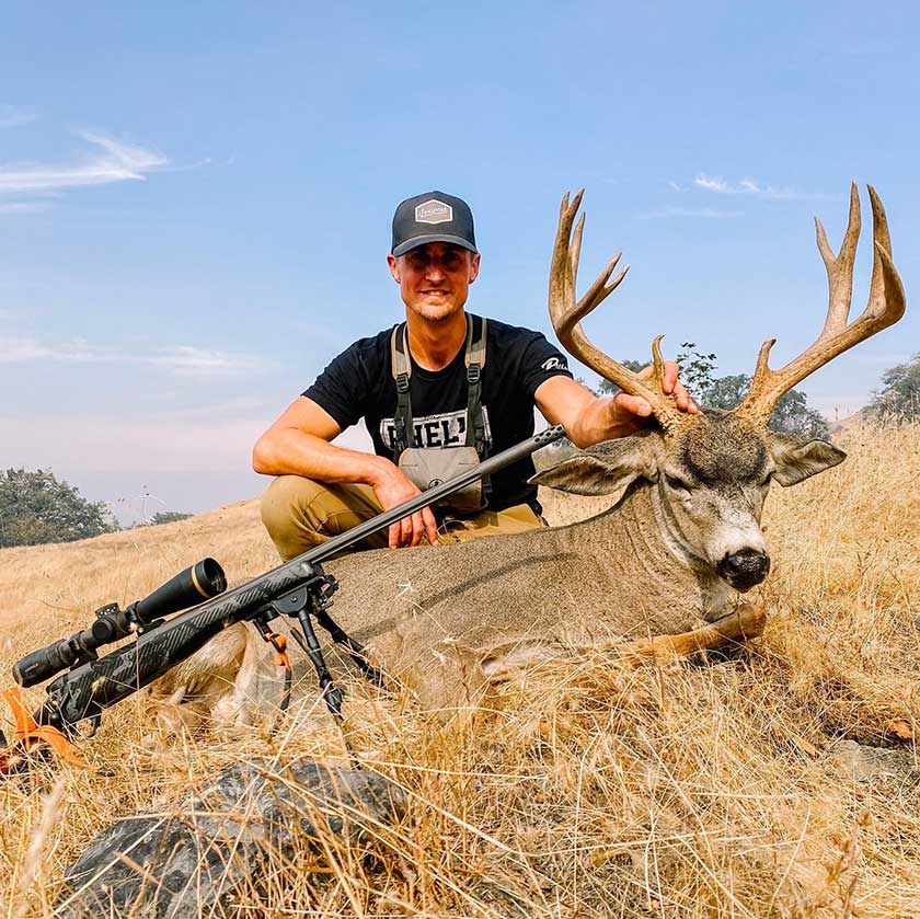 blacktail deer hunting