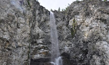 Yellowstone’s Fairy Falls Hike is Highly Underrated