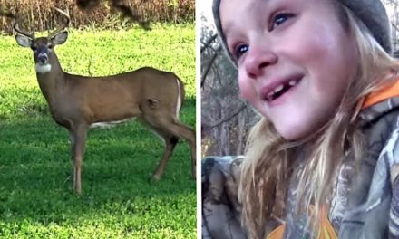 Girl’s First Buck Reaction is Priceless