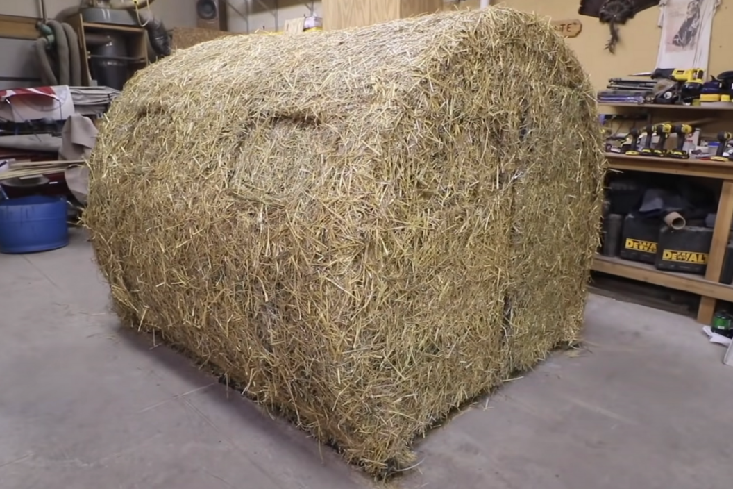 hay bale blind